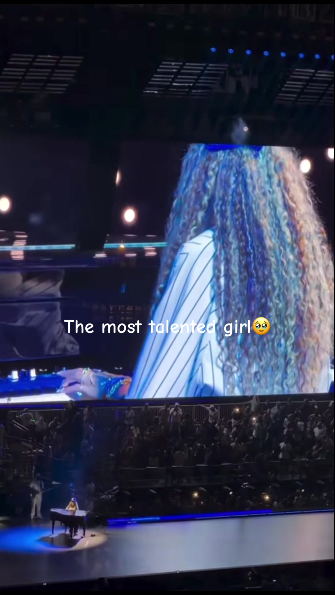 @𝐈𝐯𝐲𝐬 𝐰𝐨𝐫𝐥𝐝💎