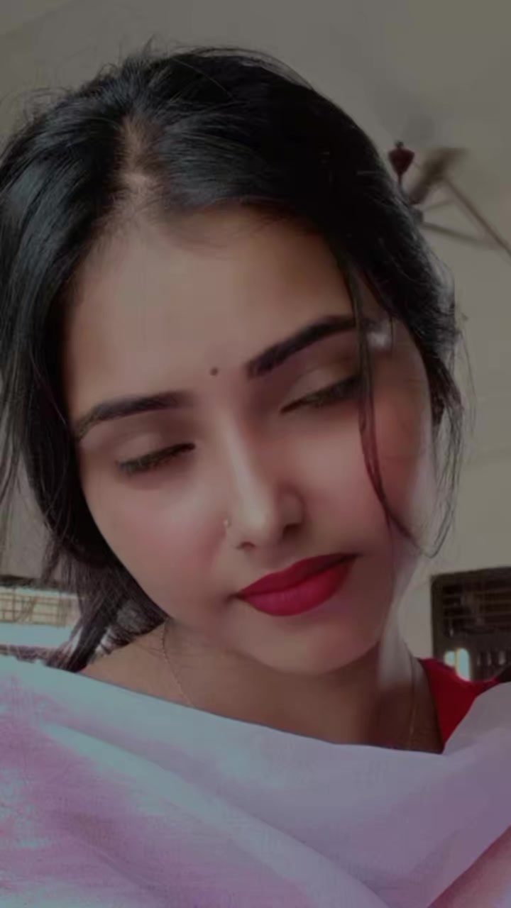 @rakhi thakur🌸🕊️