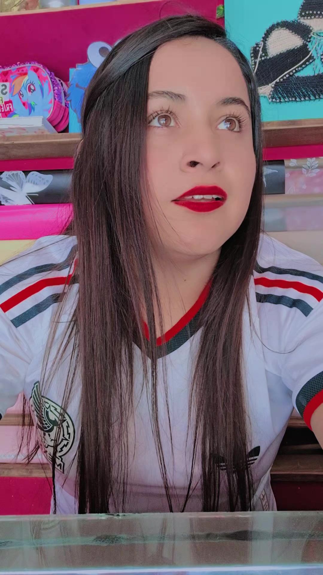 @Nely HerFu🌸🧿💕🌎