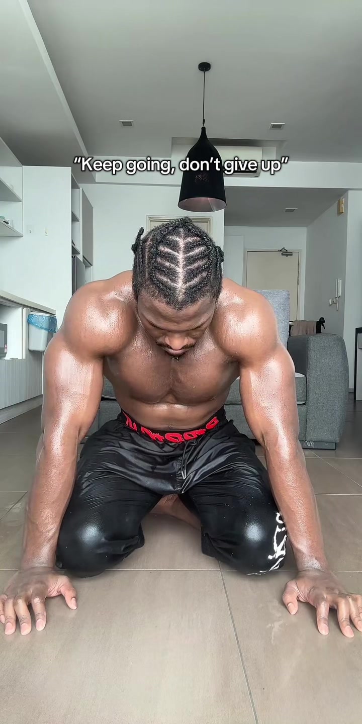 @Muscleboii
