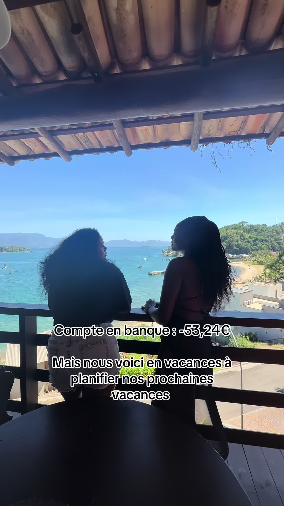 @Coco 🥥🏝️