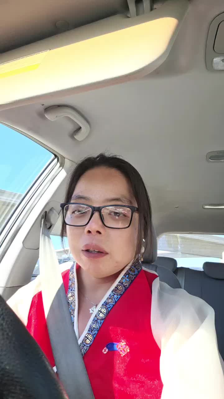 @ThisIsOliviaKim