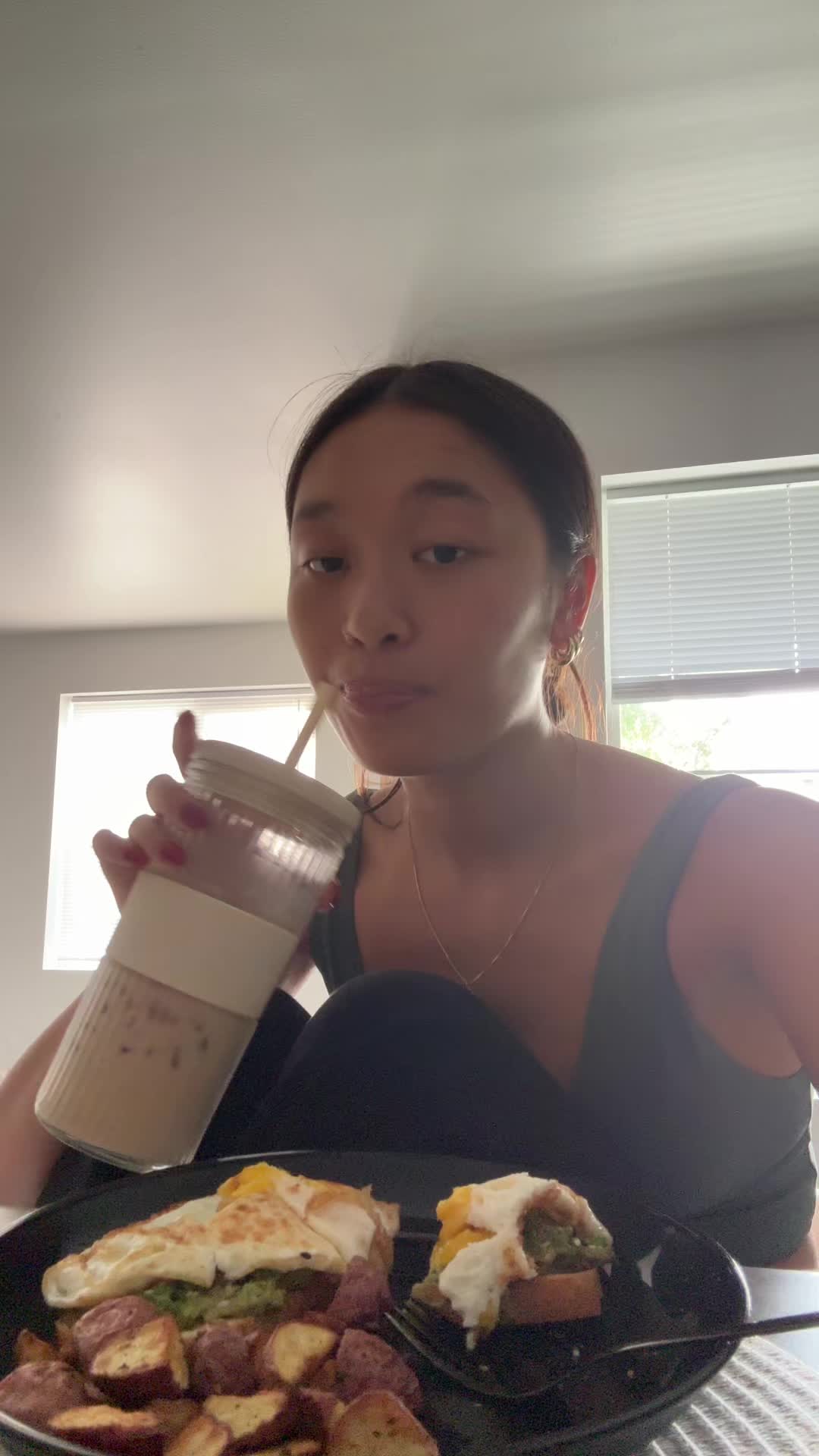 @c ⋆。°⋆౨ৎ °