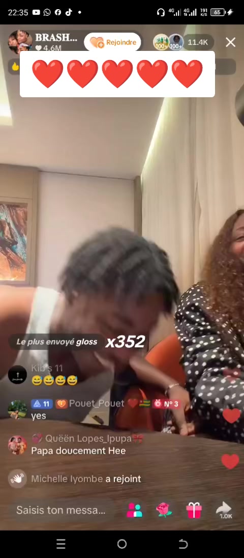 @grâce tshibamba🇨🇩