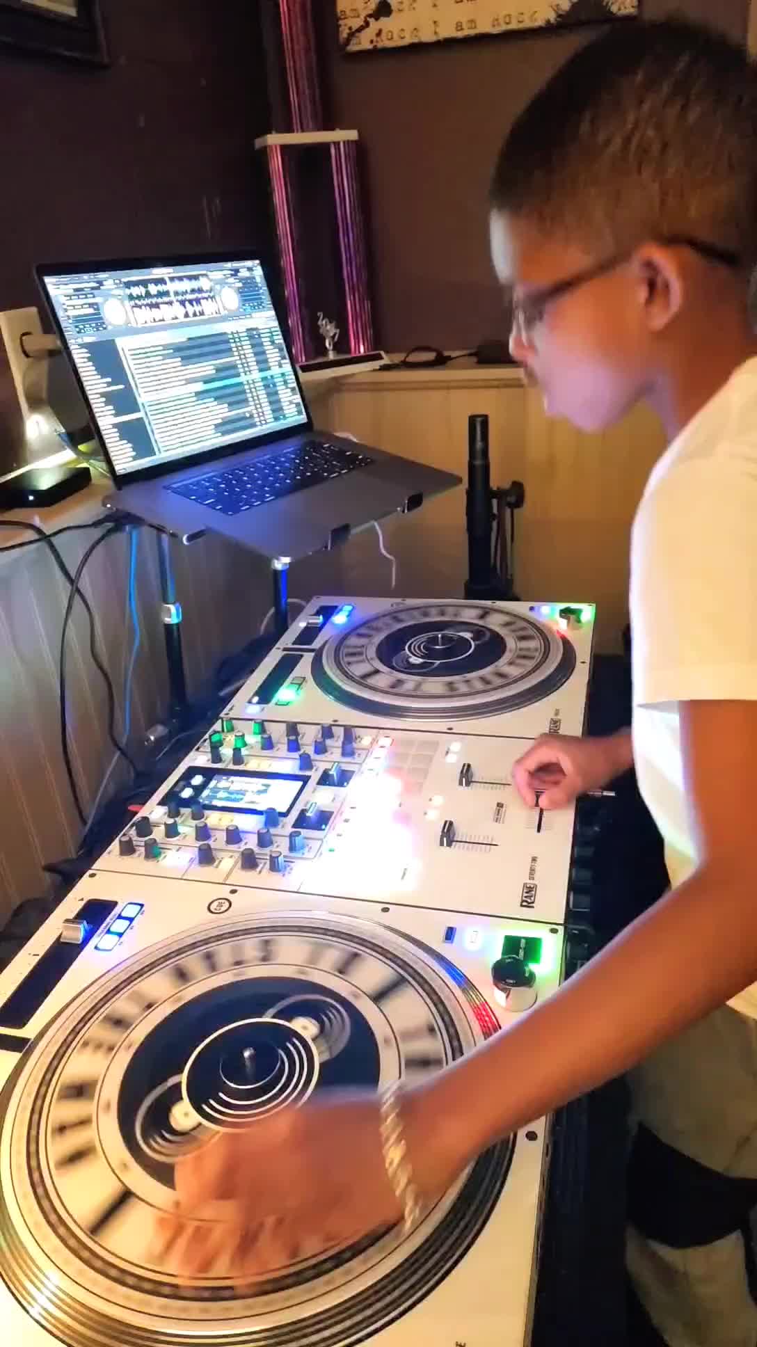 @D.J. STAN THE MAN & DJ MAS
