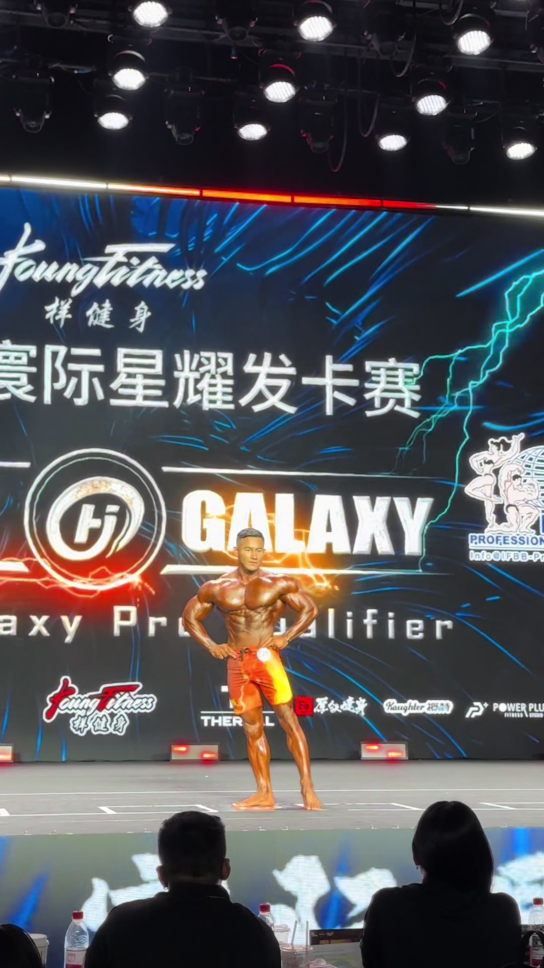 @Tong Puttipong ifbbpro
