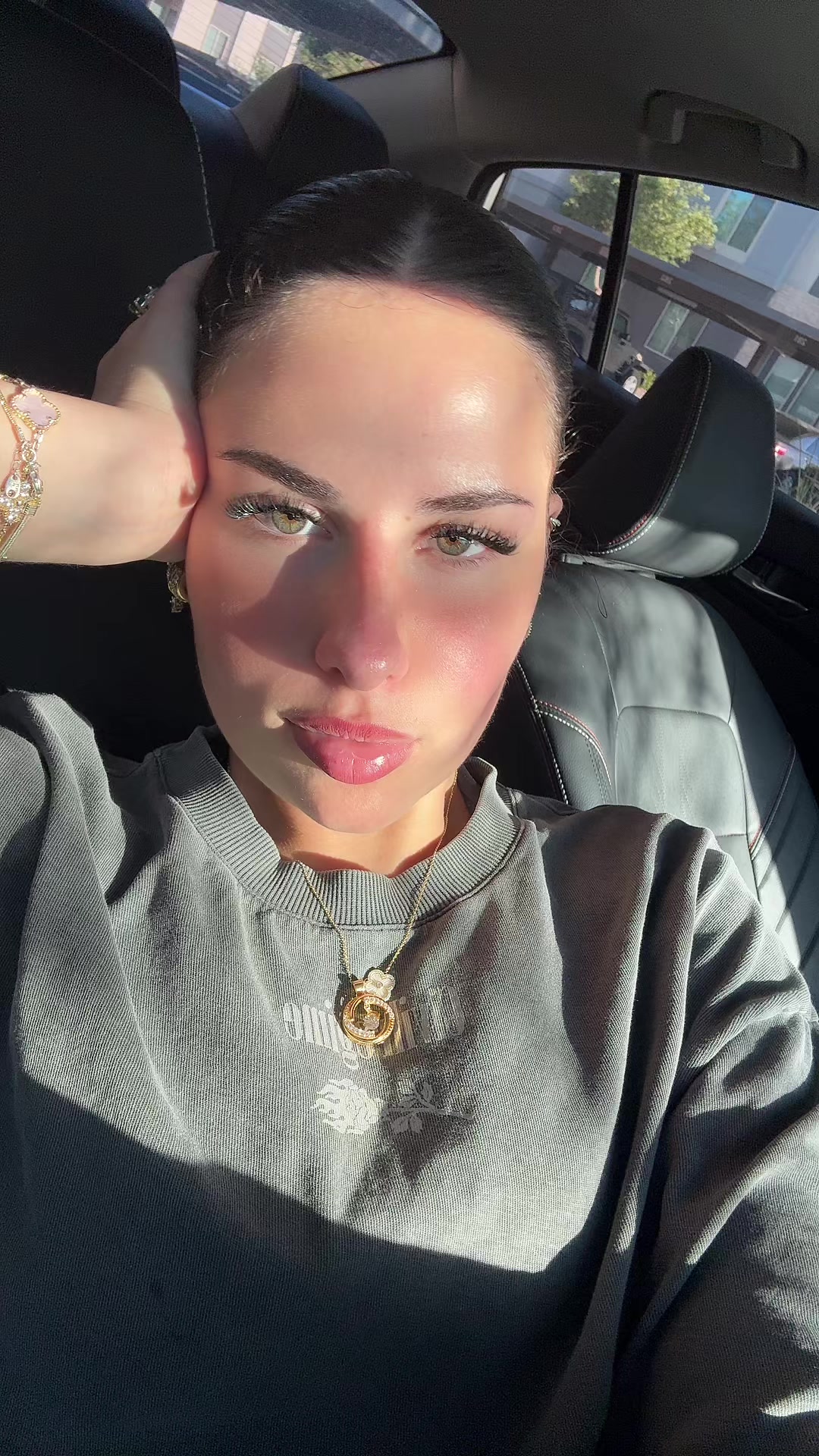 @Nikki 🎀