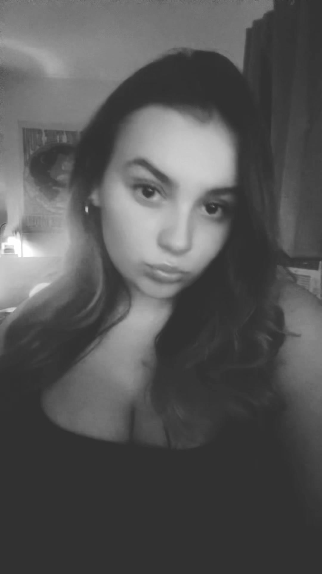 @theyluvglynna