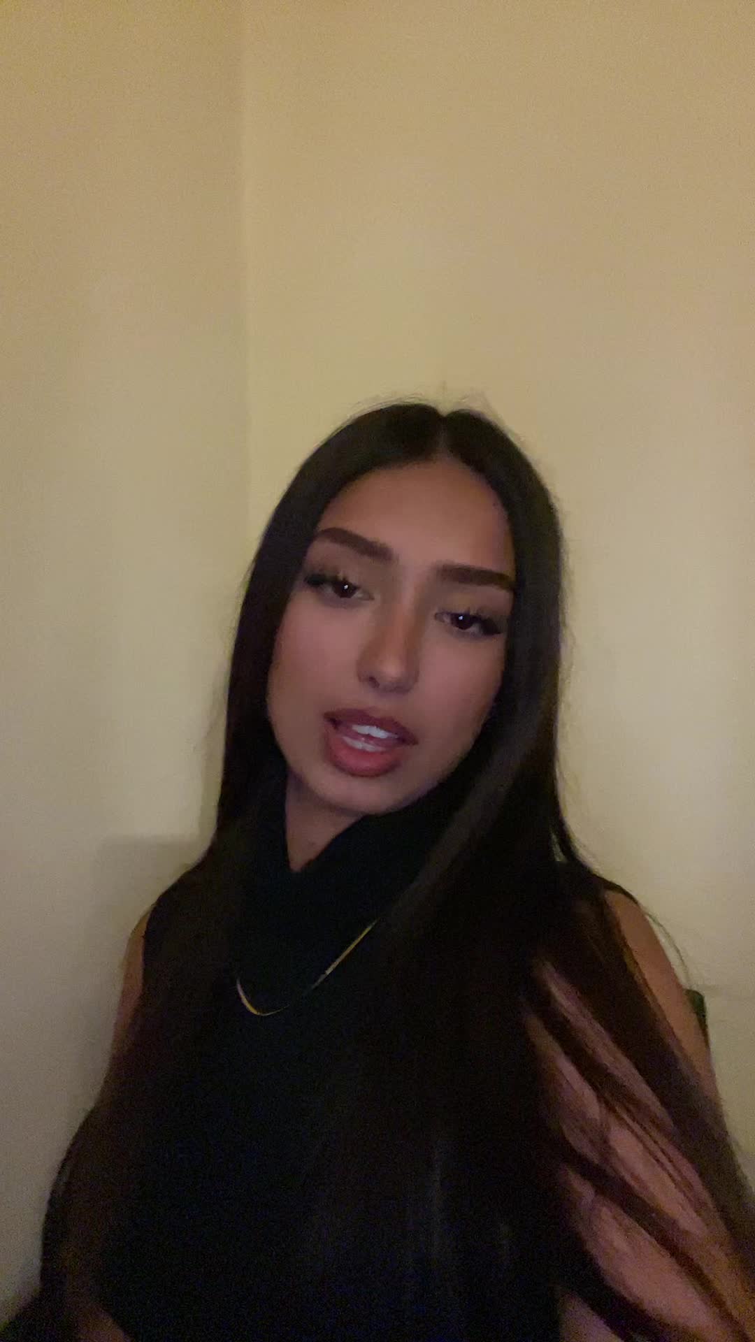 @Esta