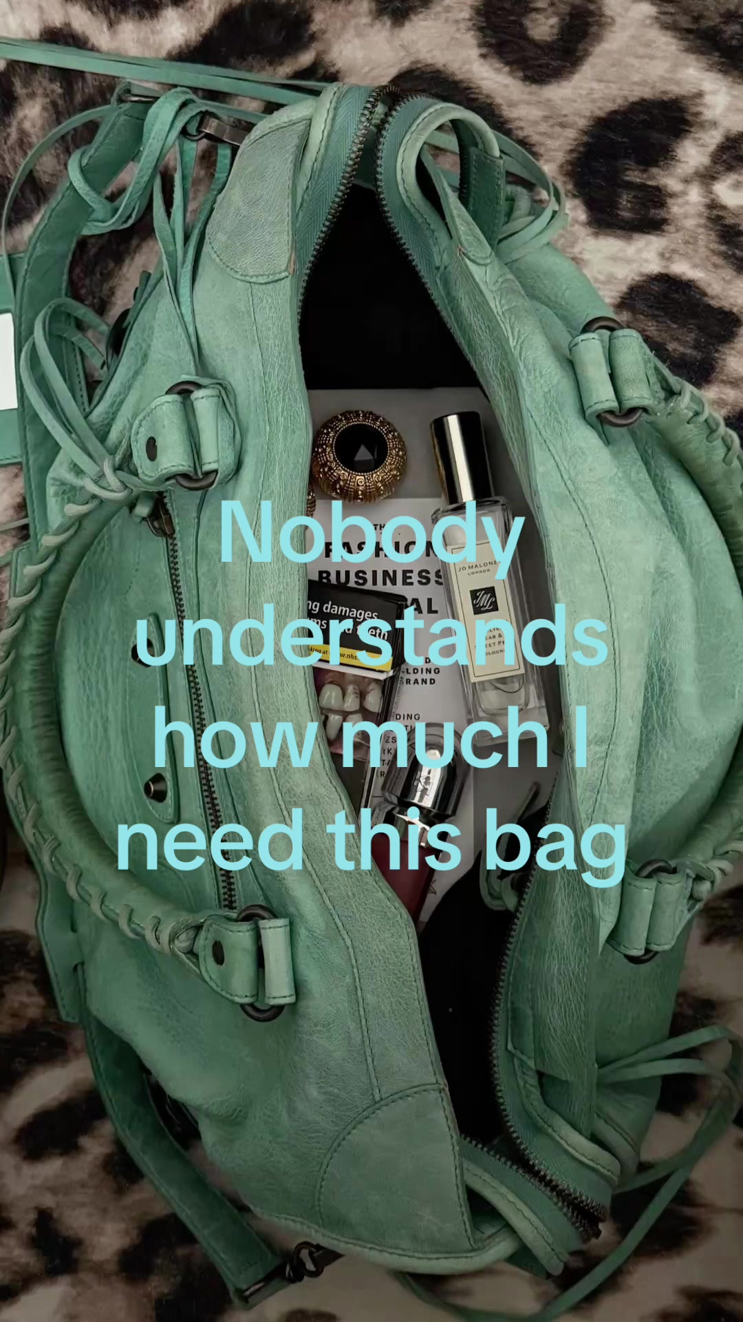 @🗽