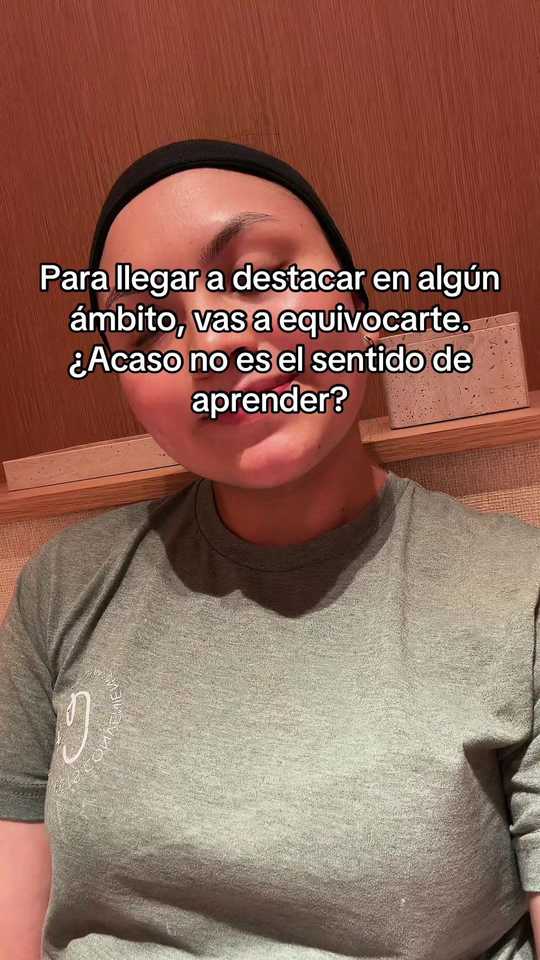 @Camila López 🍓🎧🧡