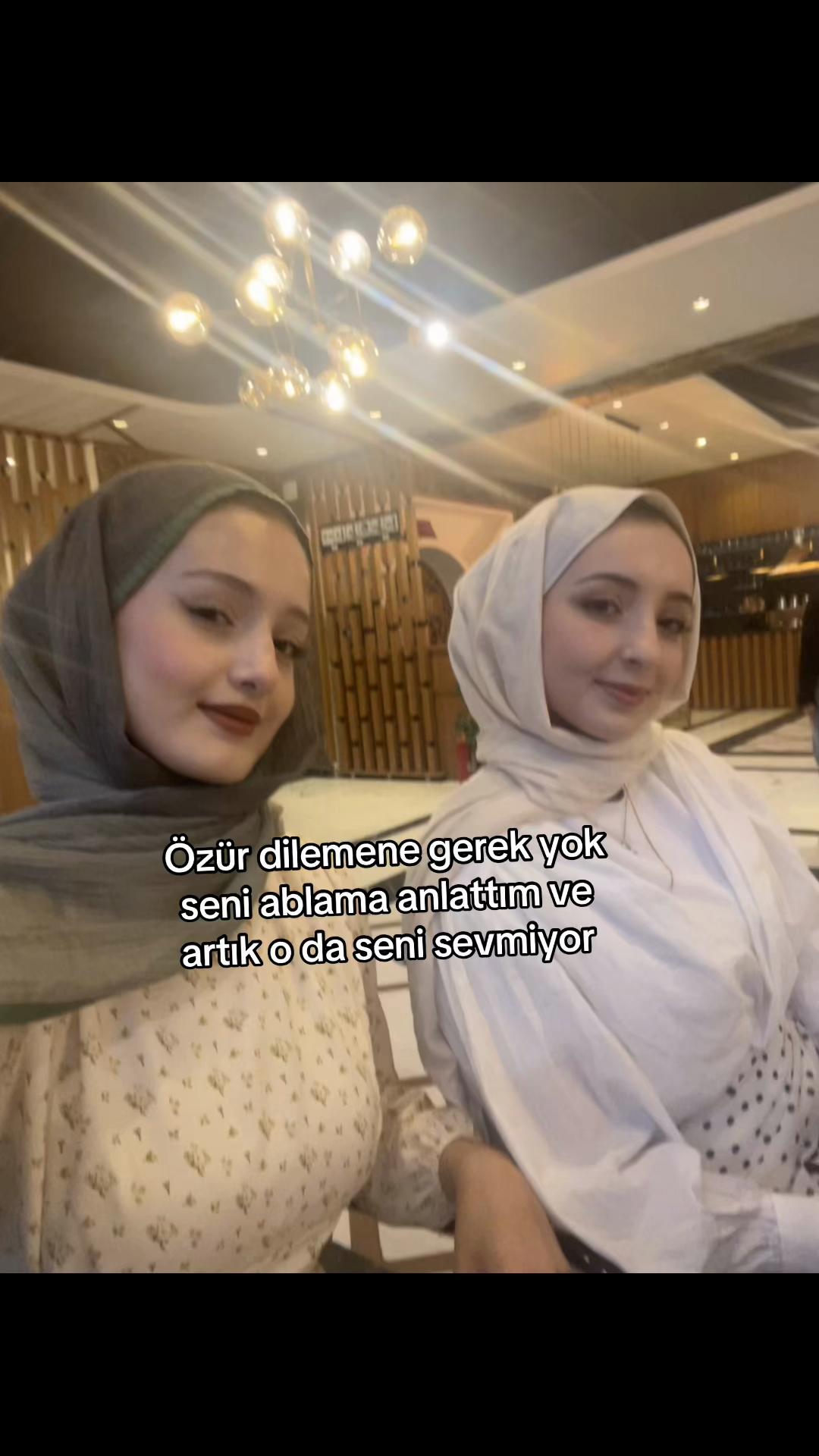 @ayşegül