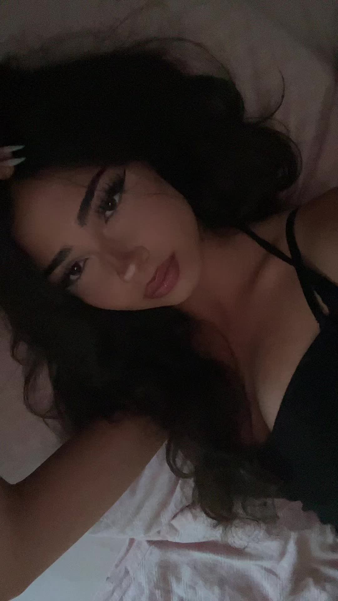 @Aischaa