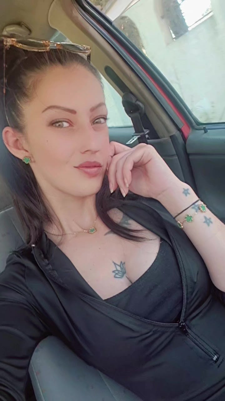 @_Kostovska_