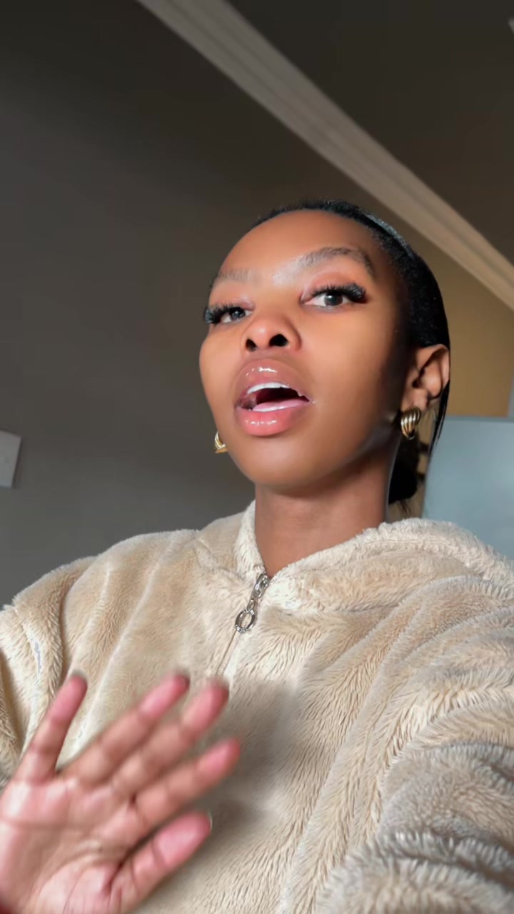 @Silindele🦋