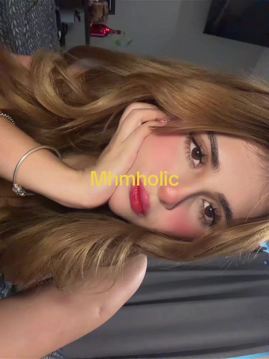 @izkuT