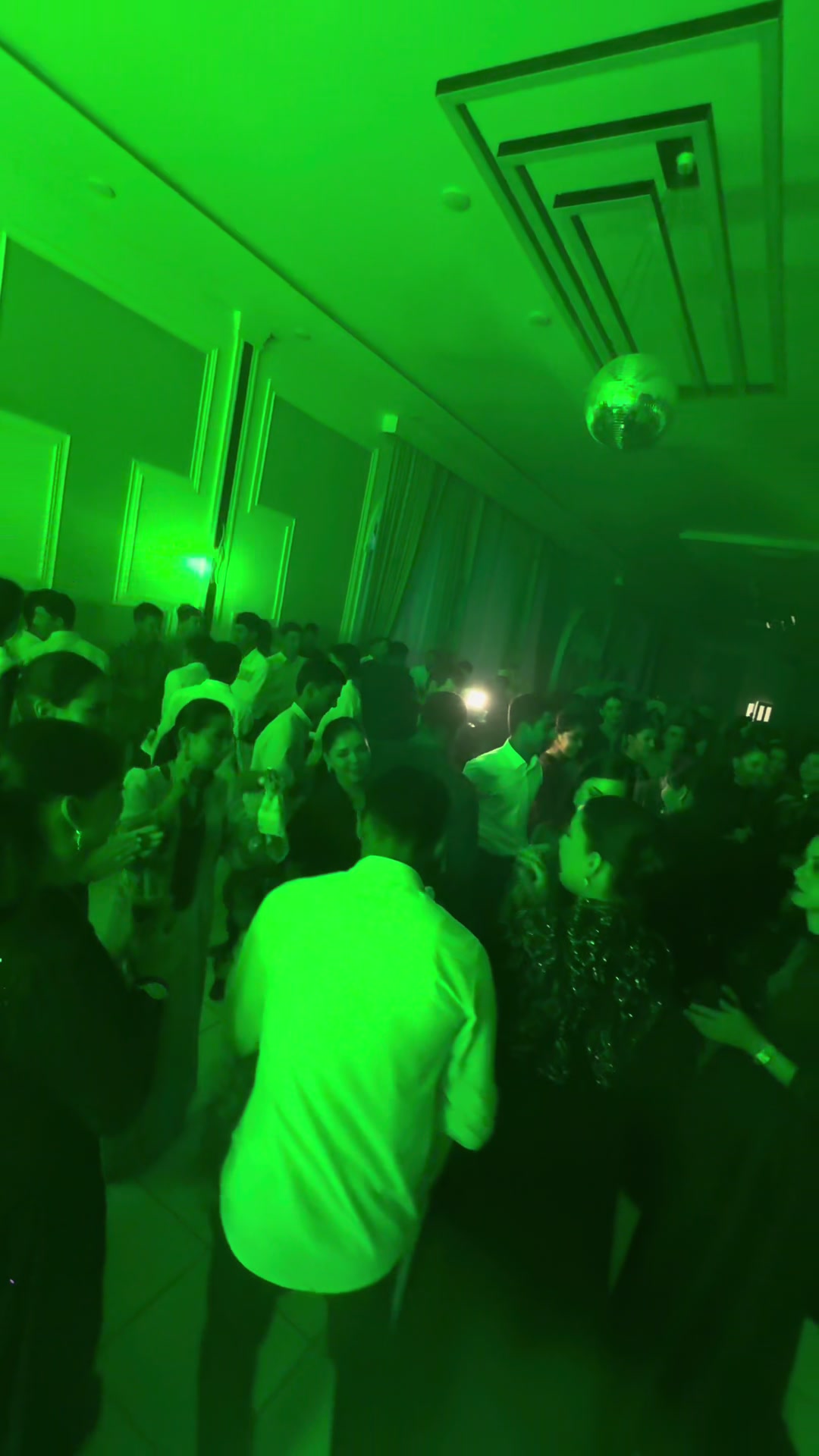 @DJ Gowshut