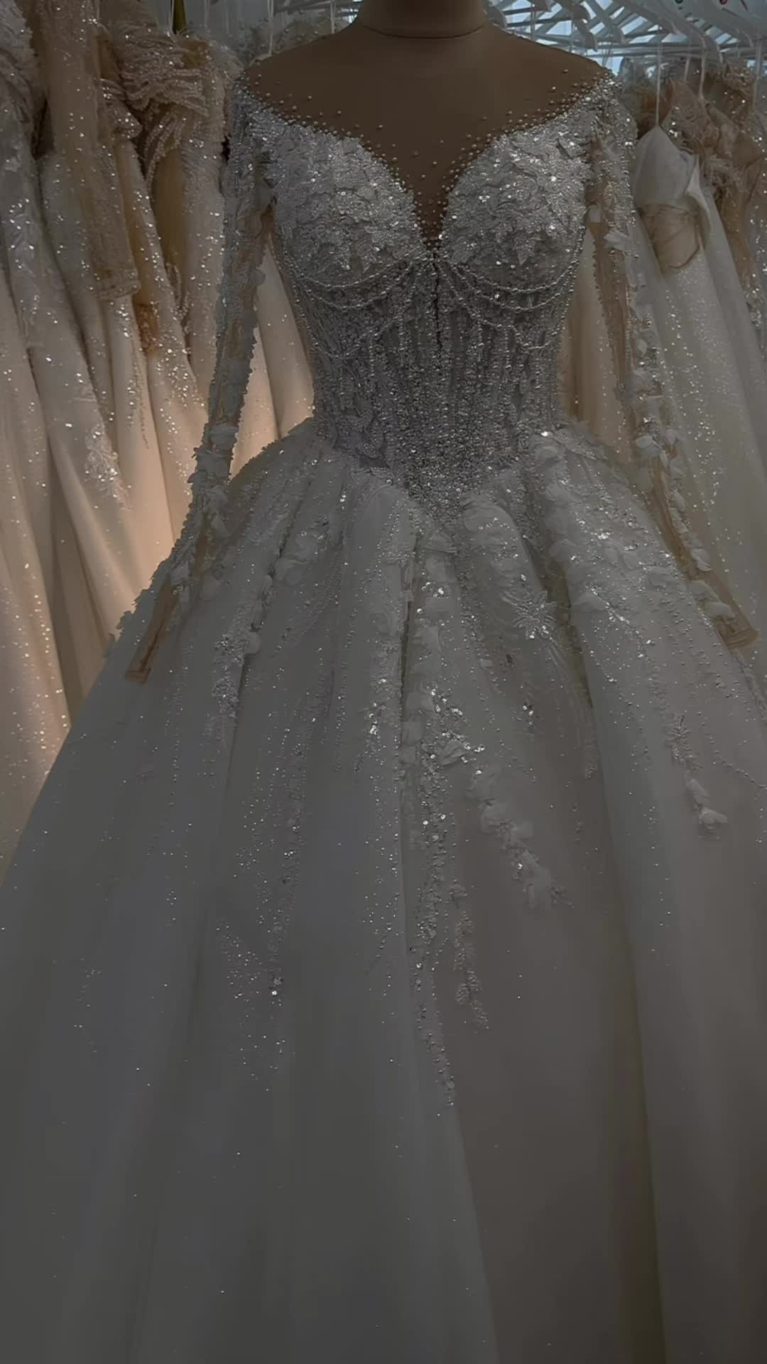 @vio.wedding.dresses