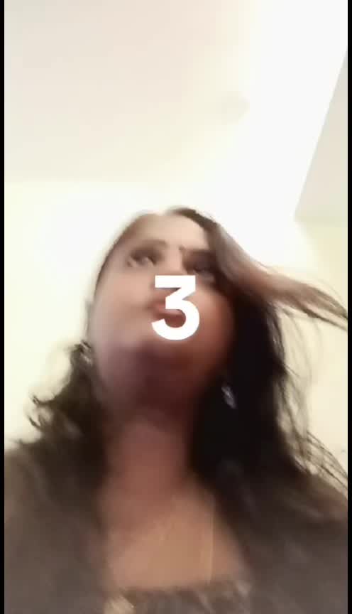 @SweethuVanie