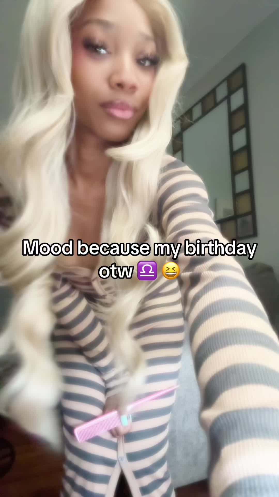 @🍍