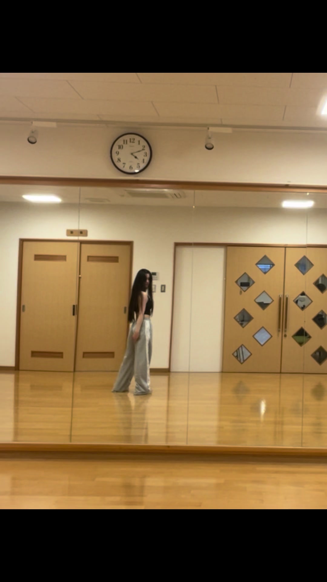 @alincoarichan