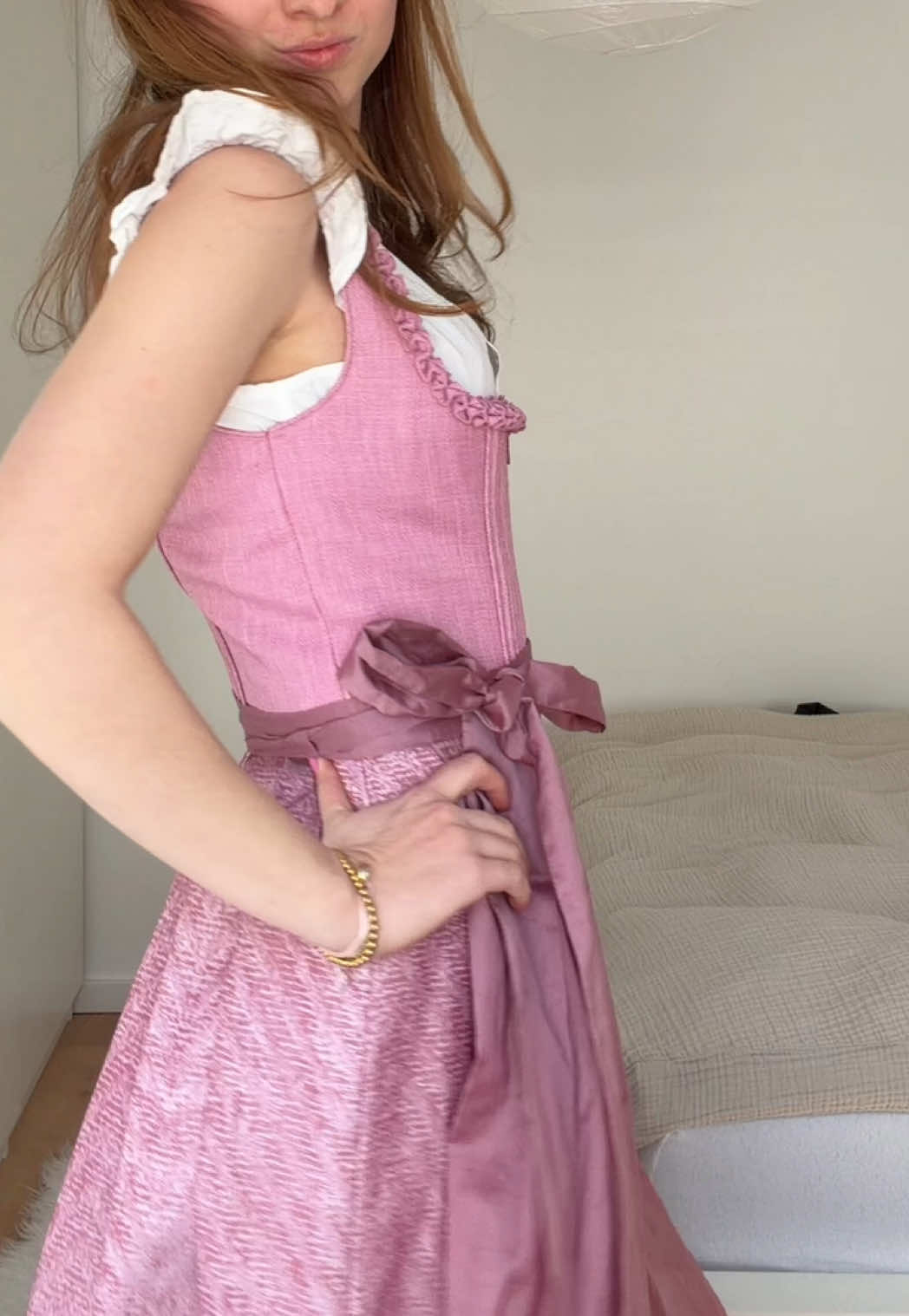 @leoniedi_