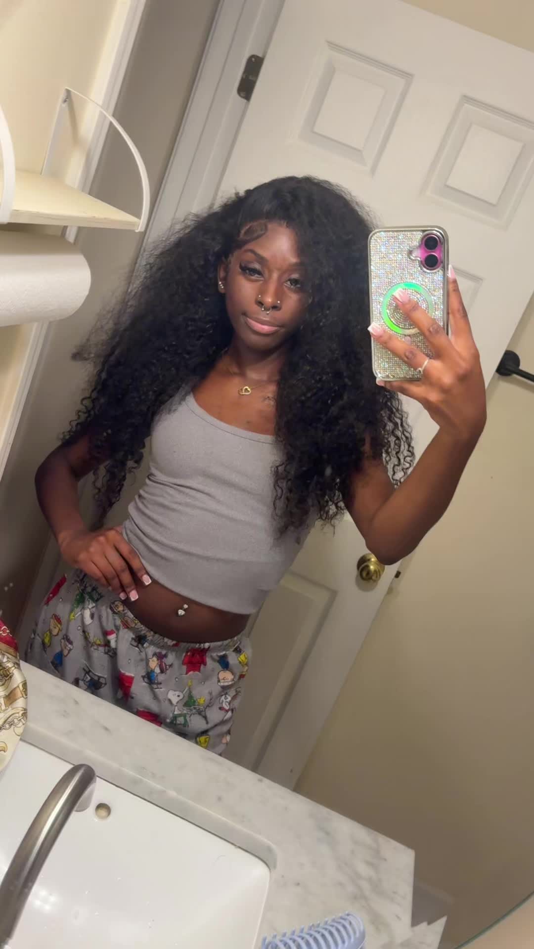 @nellee