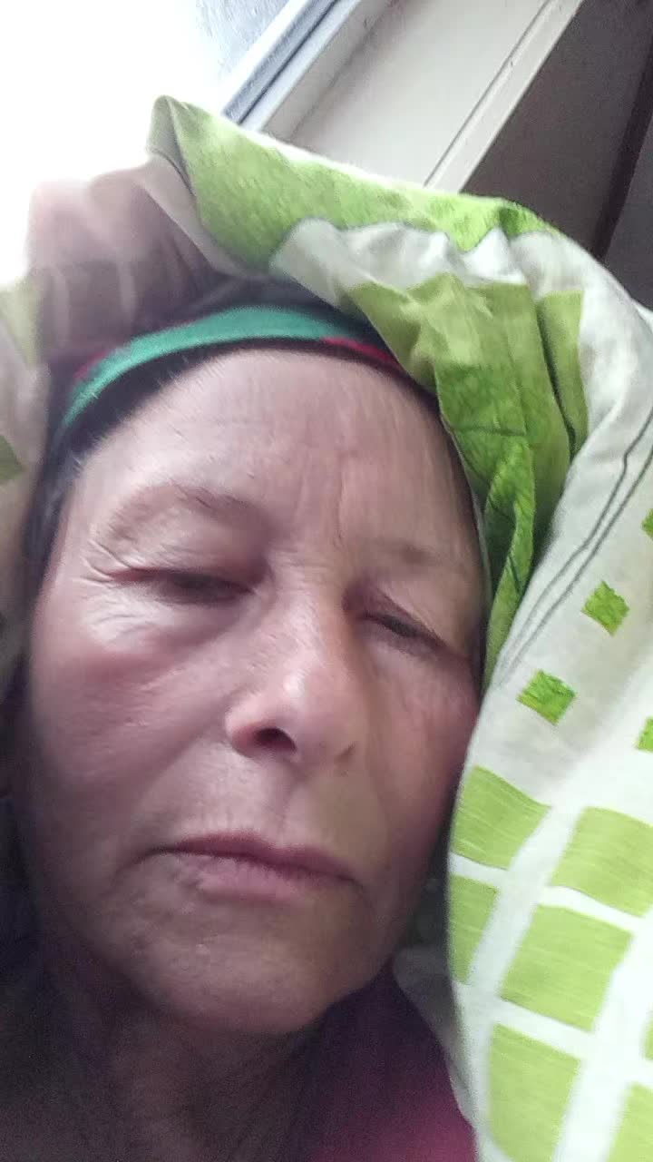 @Жужа