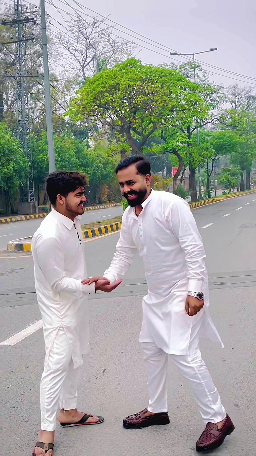 @Meer SHAH🔱💯
