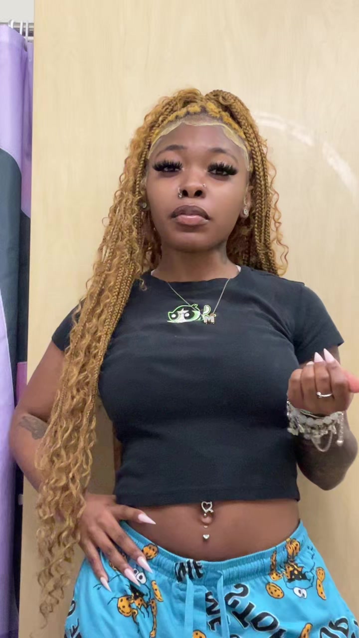 @🦇