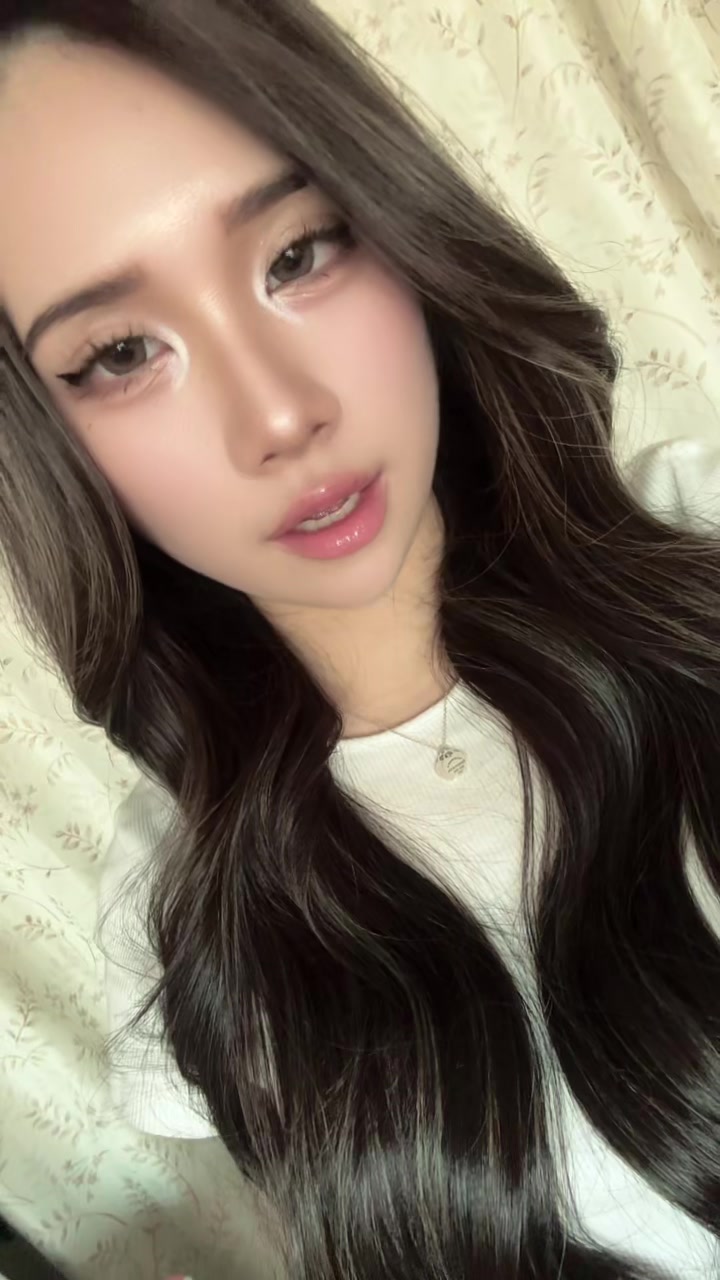 @エクボ