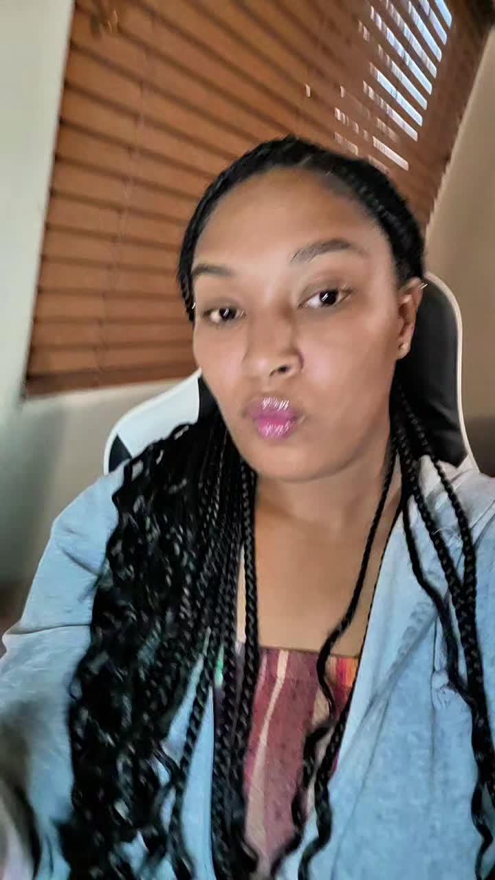 @Auribabyy