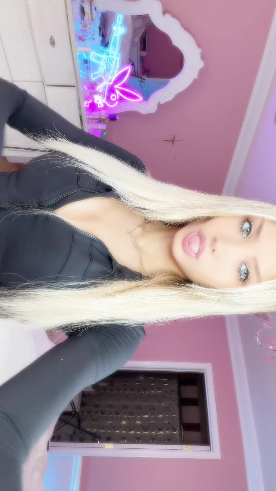 @milywr1d