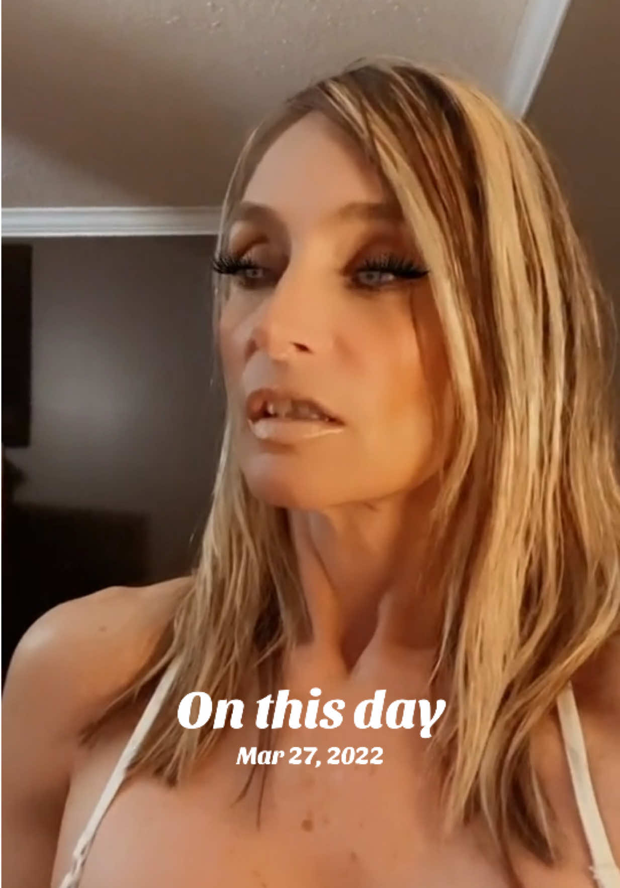 @Kim__________d