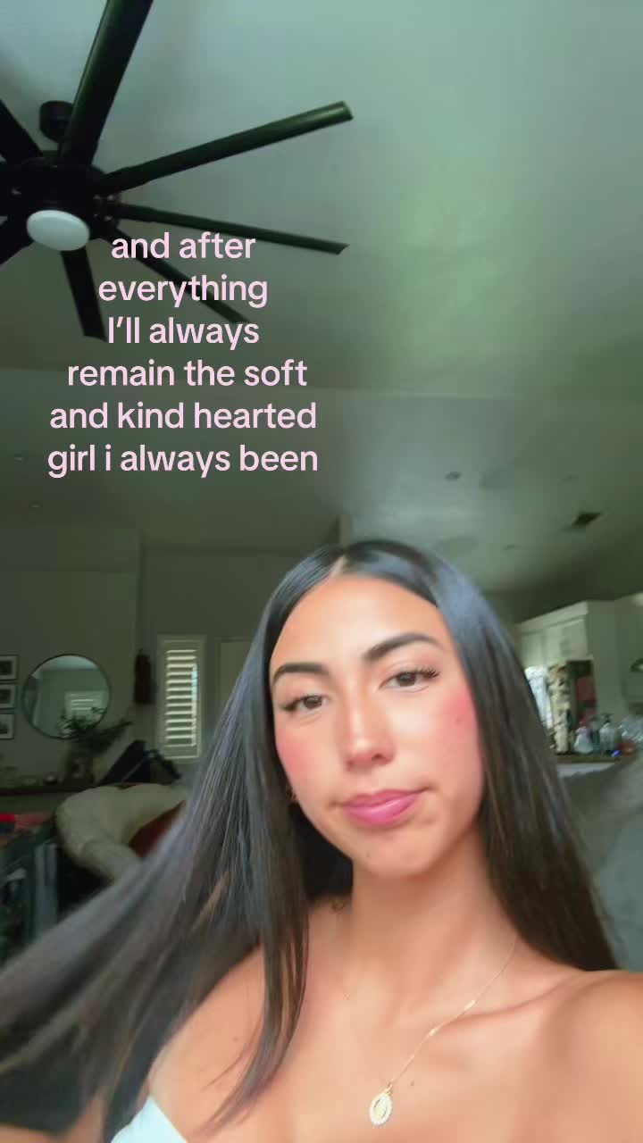 @mariella