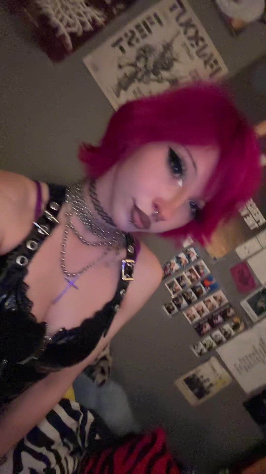 @Vic🗝️🎼☮️⚜️