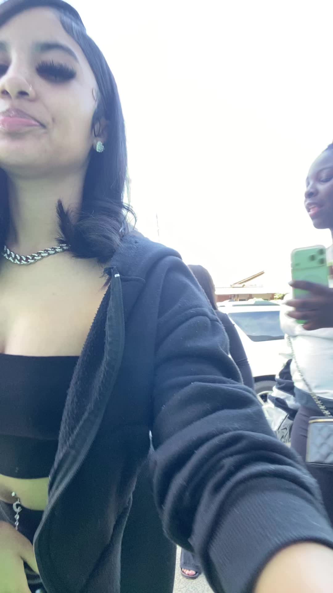 @cheyrileshkanie 👸🏻