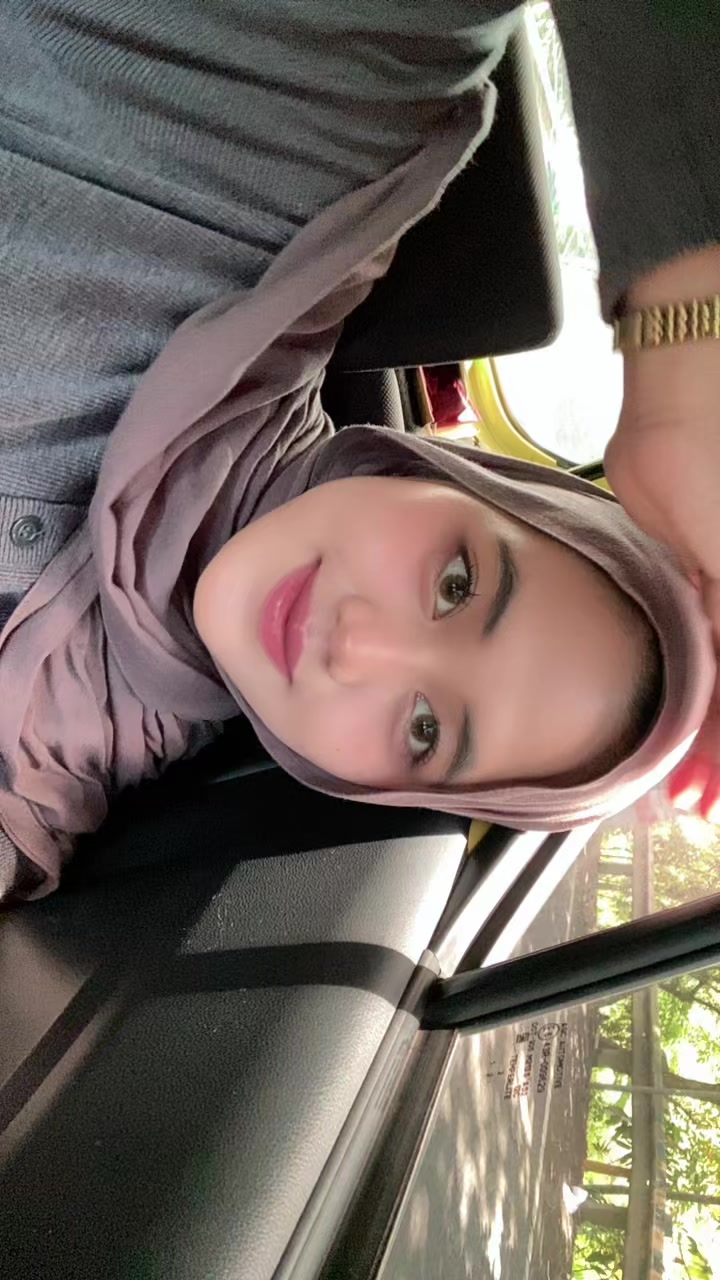 @Hana