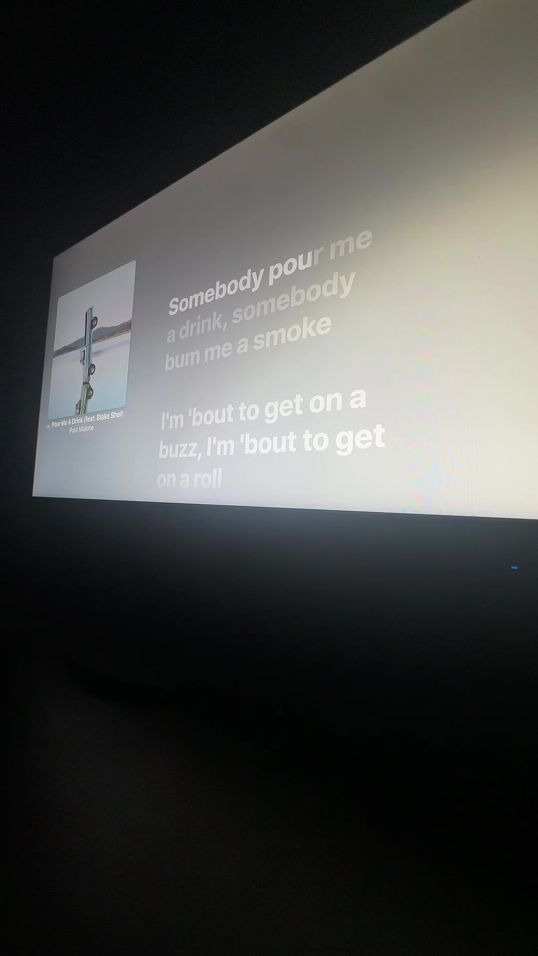 @???