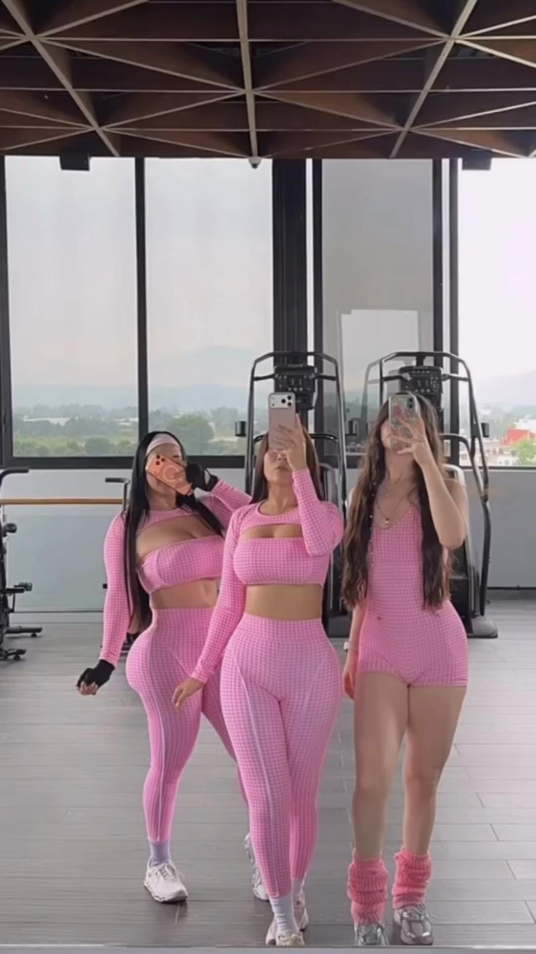 @Karina Fernandez