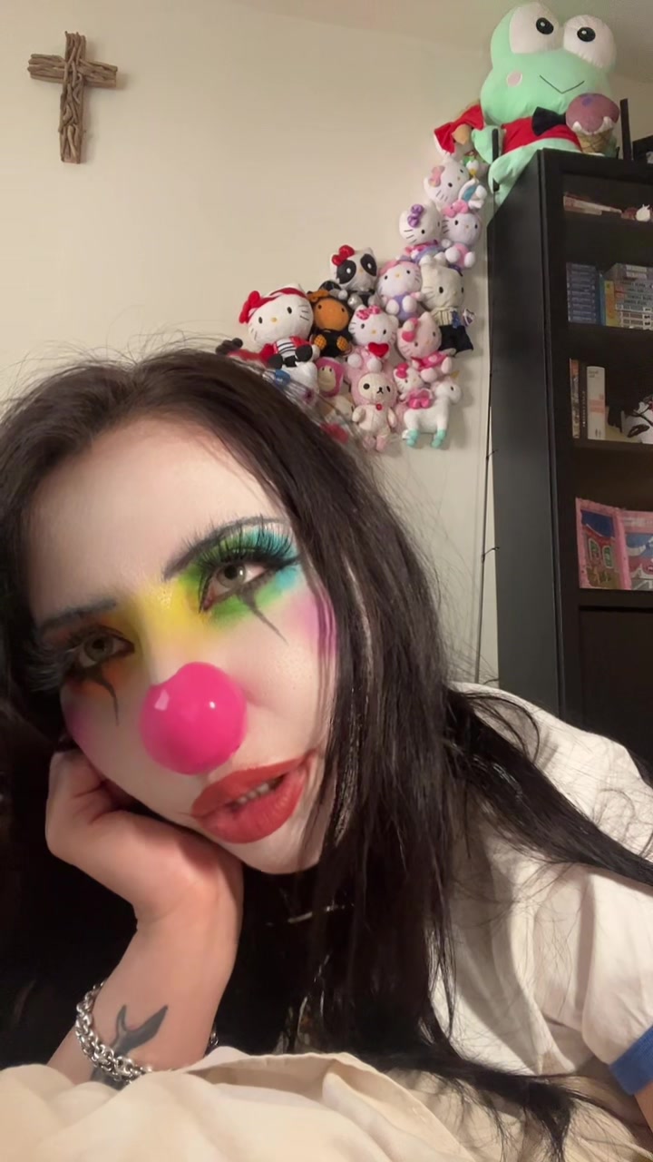 @clowndabs