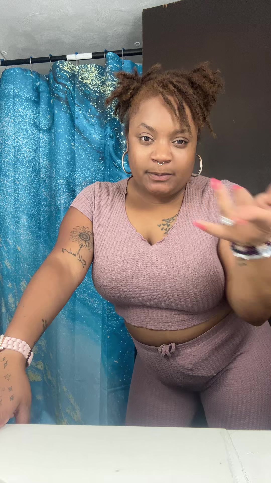 @GeminiQueen🍫♊️😈🌈