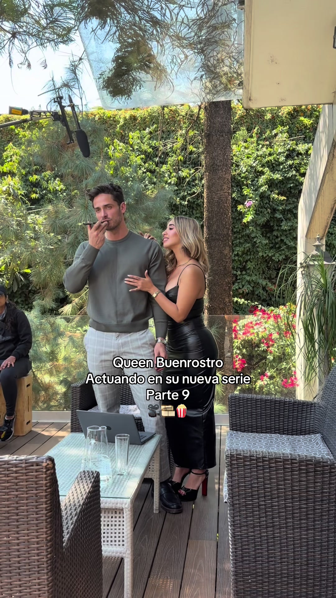 @QueenBuenrostro