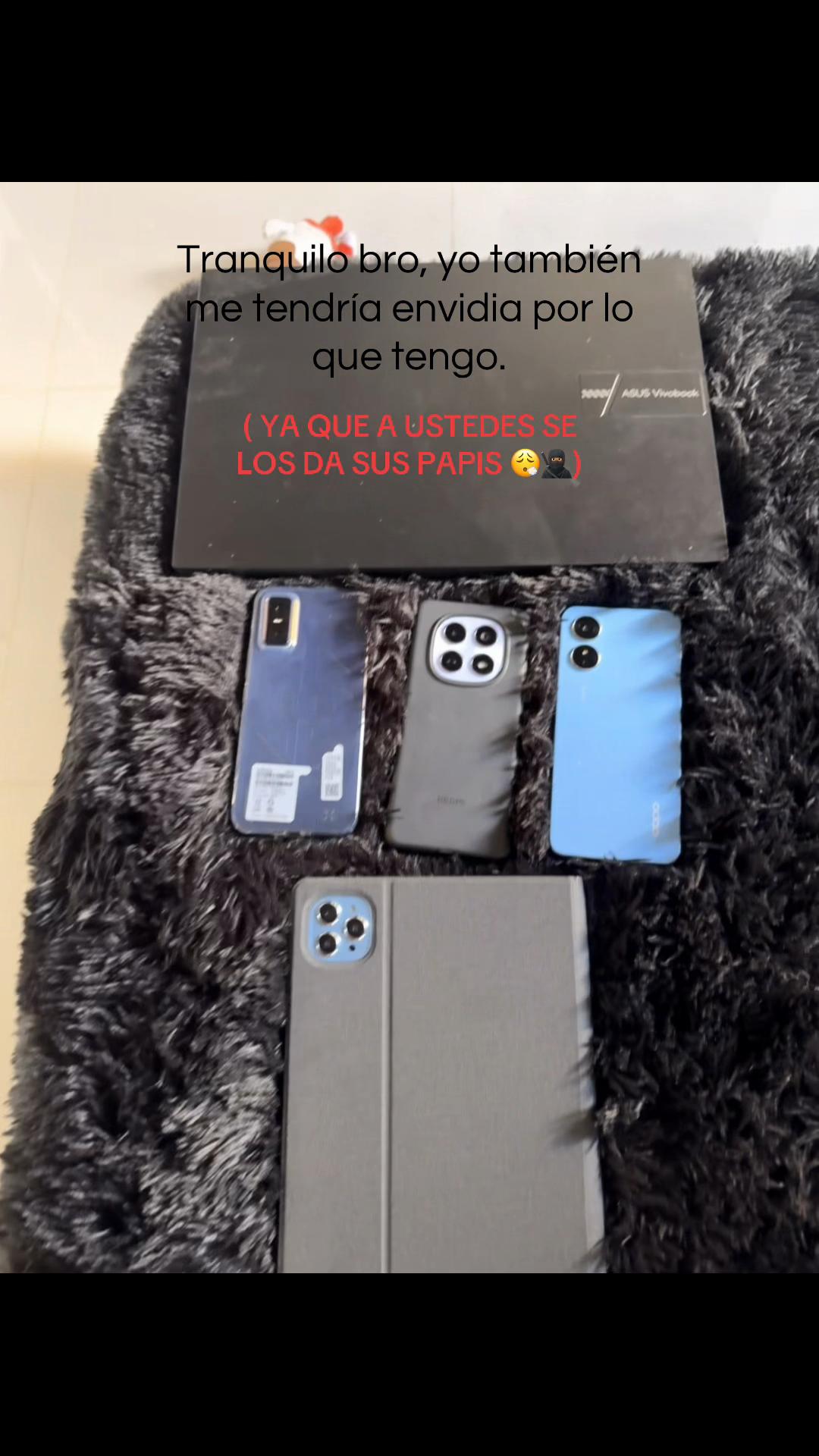 @ F7 X Luis