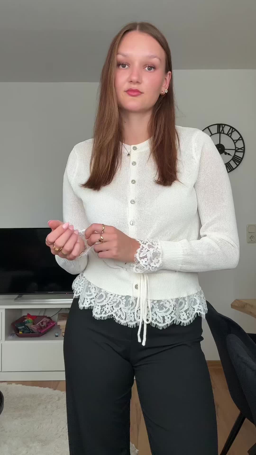 @antoniashlz