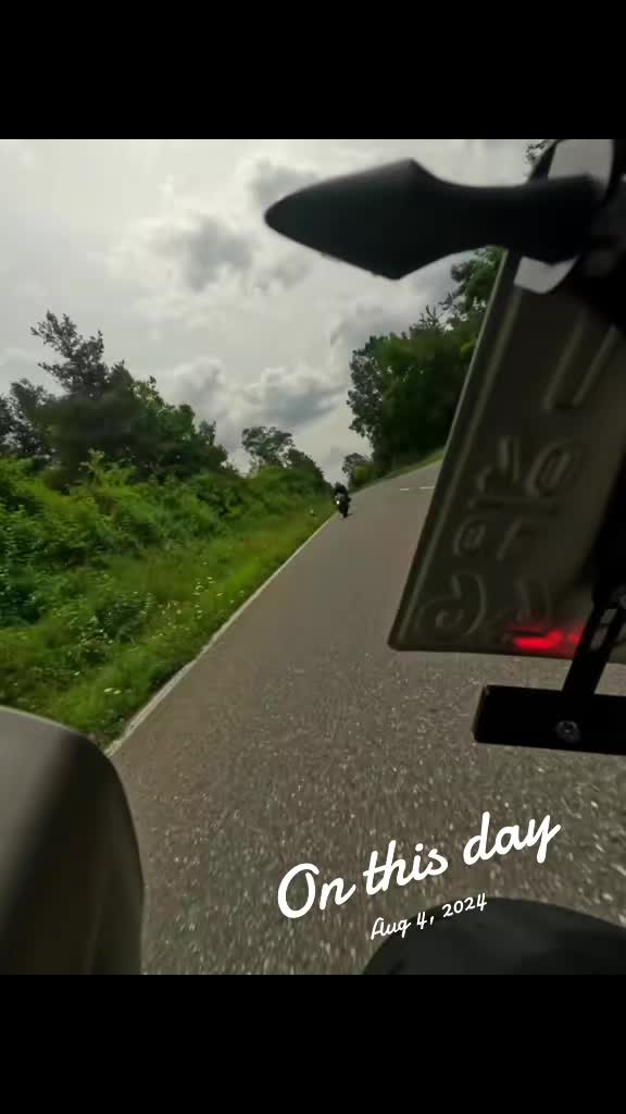 @iv🏍🦂