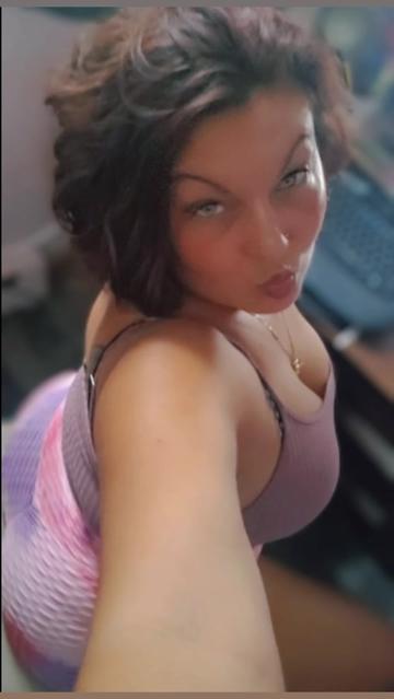 @🌺desiree🌺