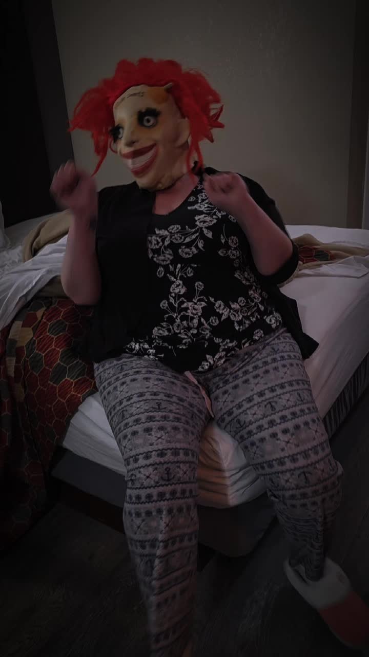 @Horrorqueen87