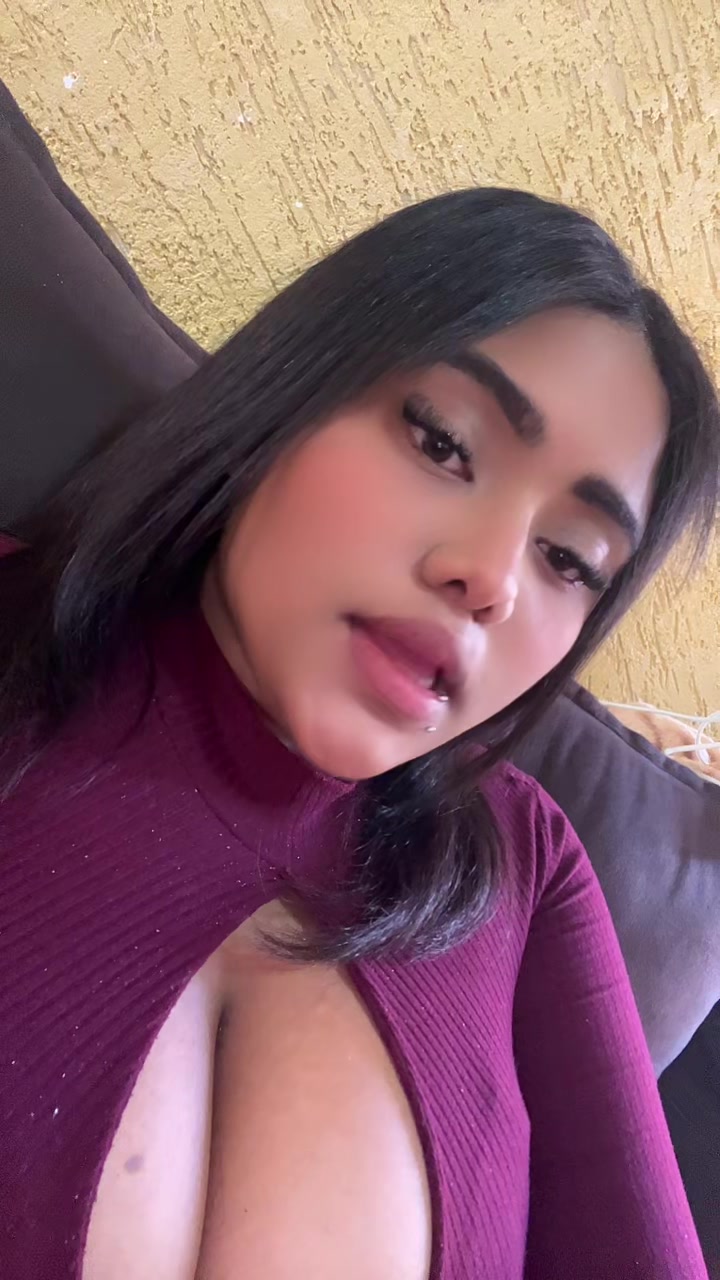 @ajuliaoficial_