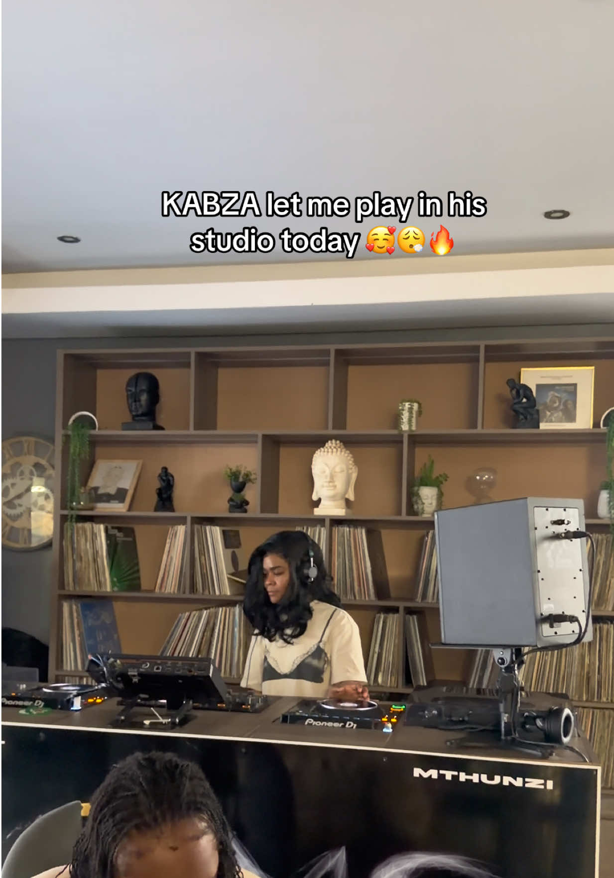 @Jessica Mashaba
